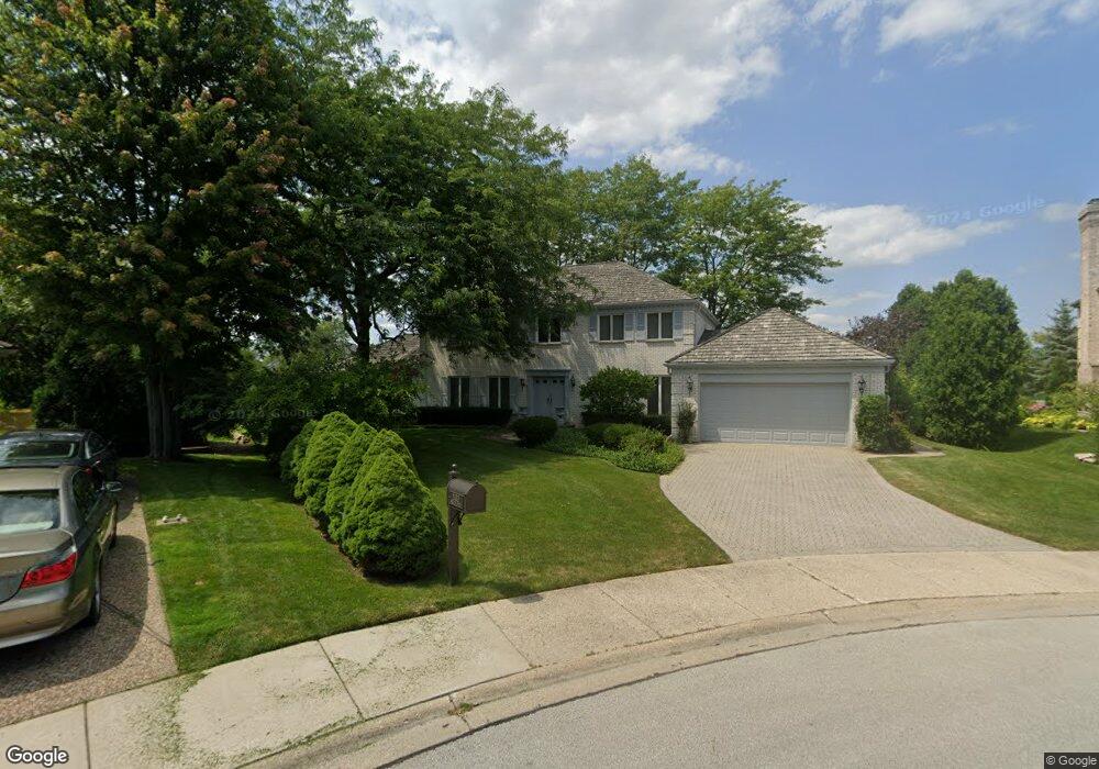 2430 Saranac Ct, Glenview, IL 60026 - photo 1