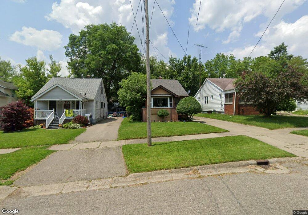 1330 Hughes Ave, Flint, MI 48503 - photo 1