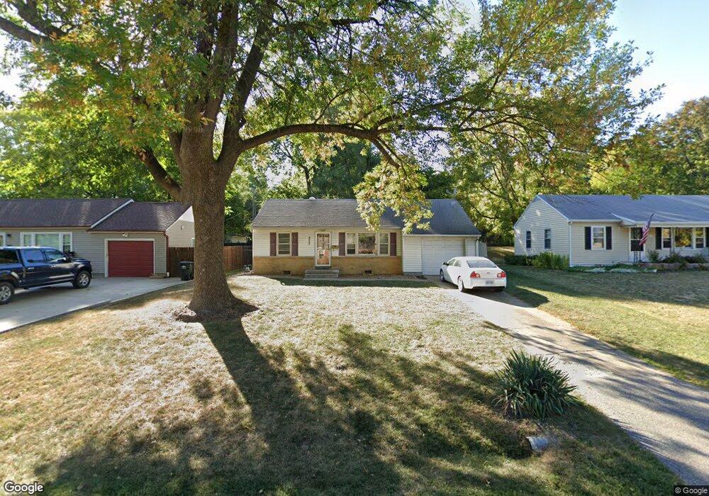 6420 Larsen Ln, Shawnee, KS 66203 - photo 1