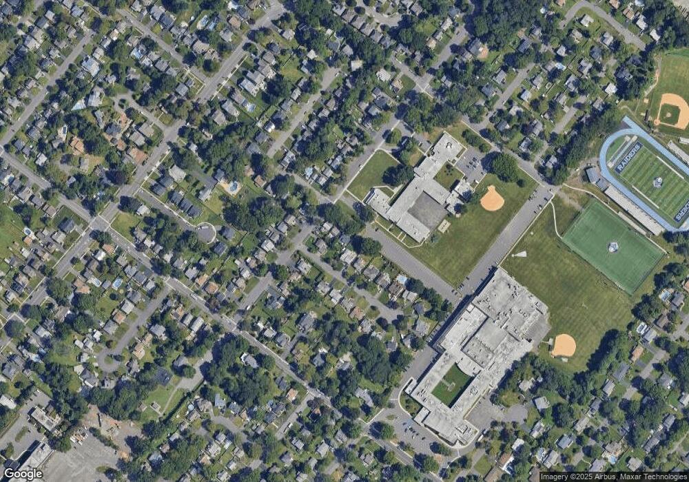 564 Pine St, Scotch Plains, NJ 07076 - photo 1