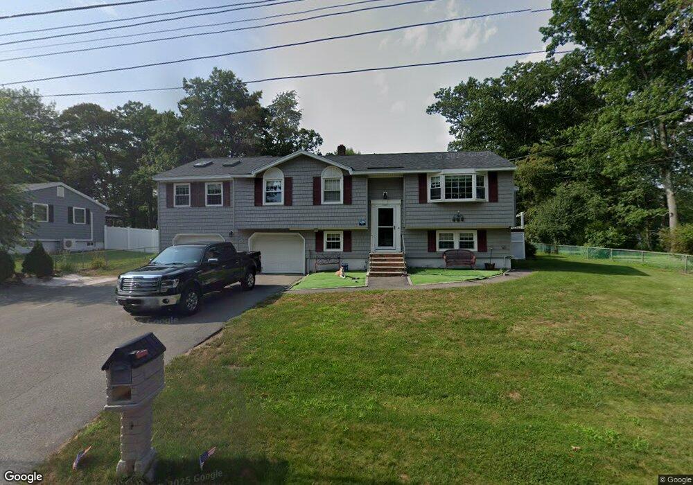 73 Townsend Ave, Salem, NH 03079 - photo 1