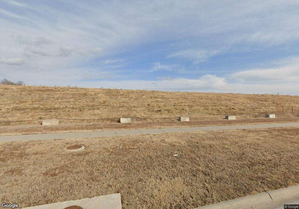 1746 N Forestview Ct, Wichita, KS 67235 - photo 1