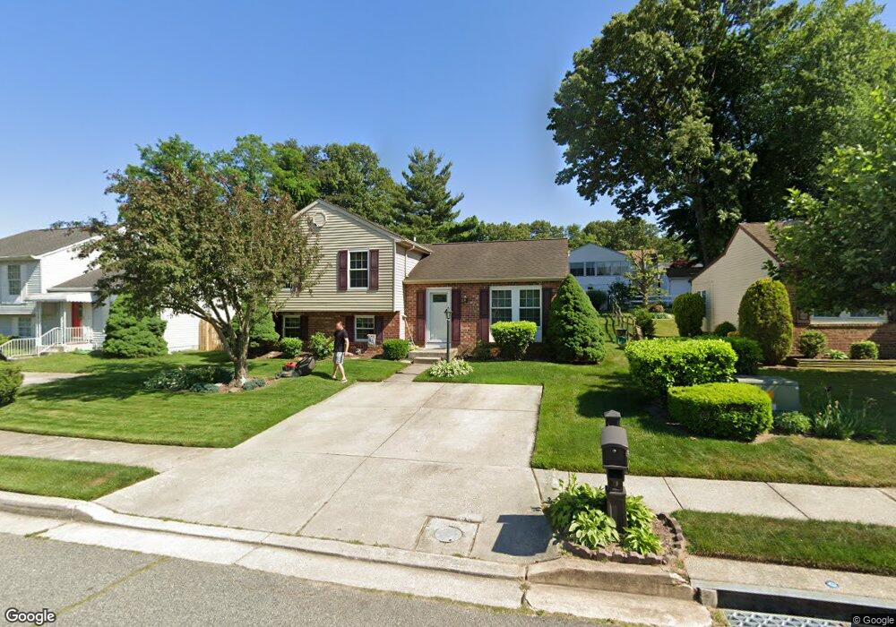 39 Yew Rd, Essex, MD 21221 - photo 1