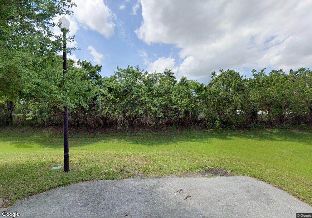 4886 Williams Ct, Palm Beach Gardens, FL 33418 - photo 1