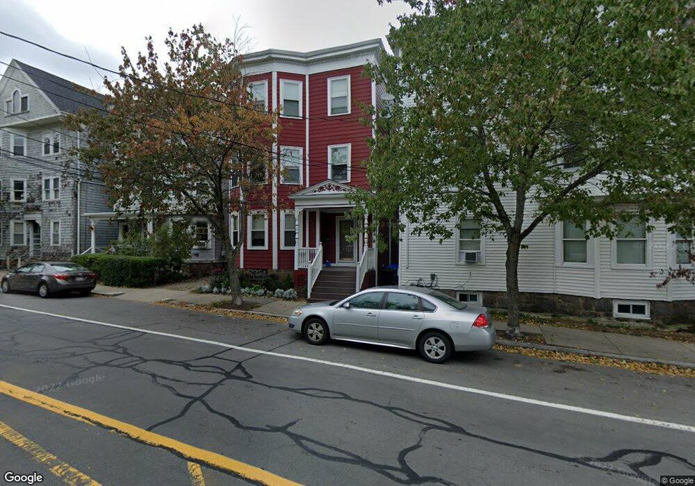 166 Chestnut St unit 3, Brookline, MA 02445 - photo 1