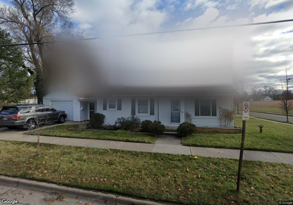 2300 Diamond Ave NE, Grand Rapids, MI 49505 - photo 1