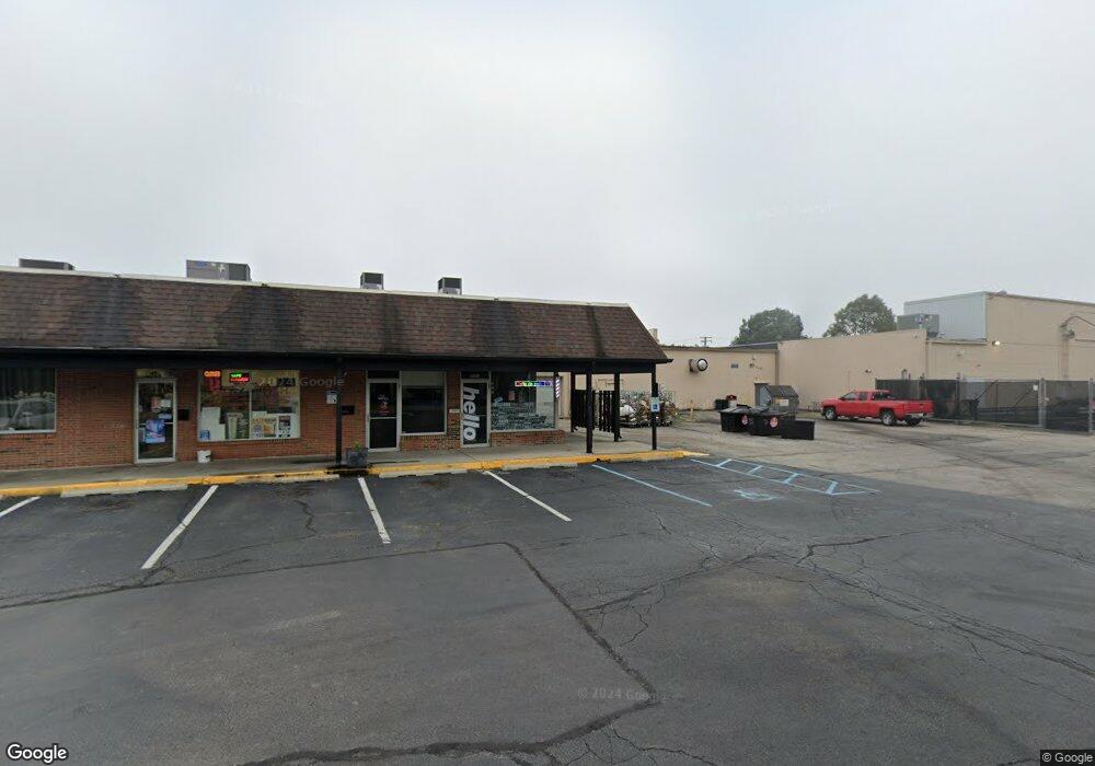 3915 Williamsburg Way, Columbus, IN 47203 - photo 1