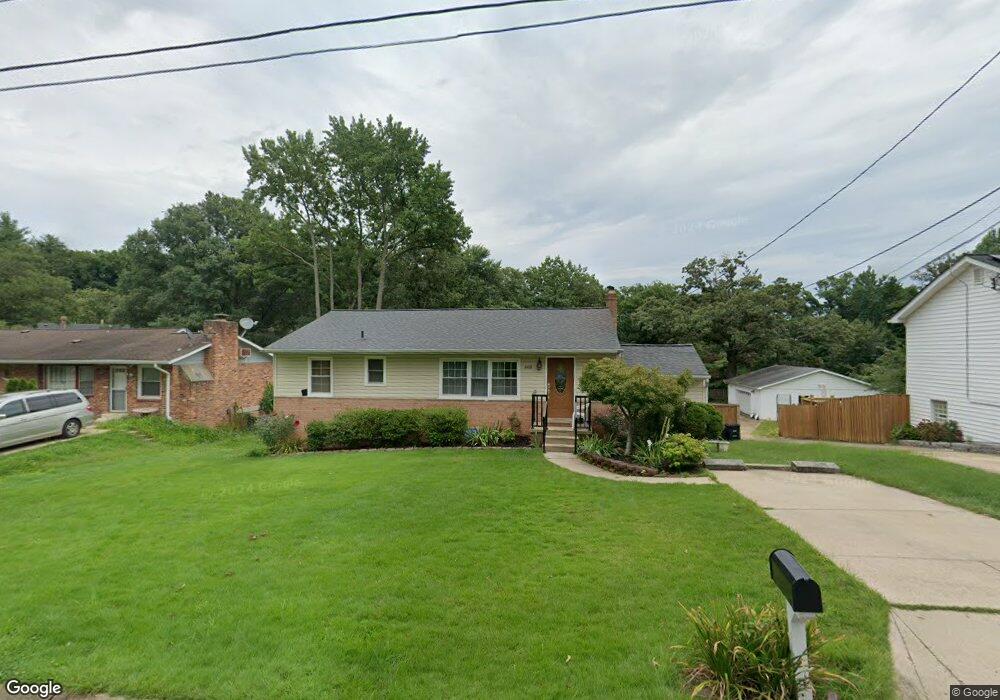 6611 Chestnut Ave, Lanham, MD 20706 - photo 1