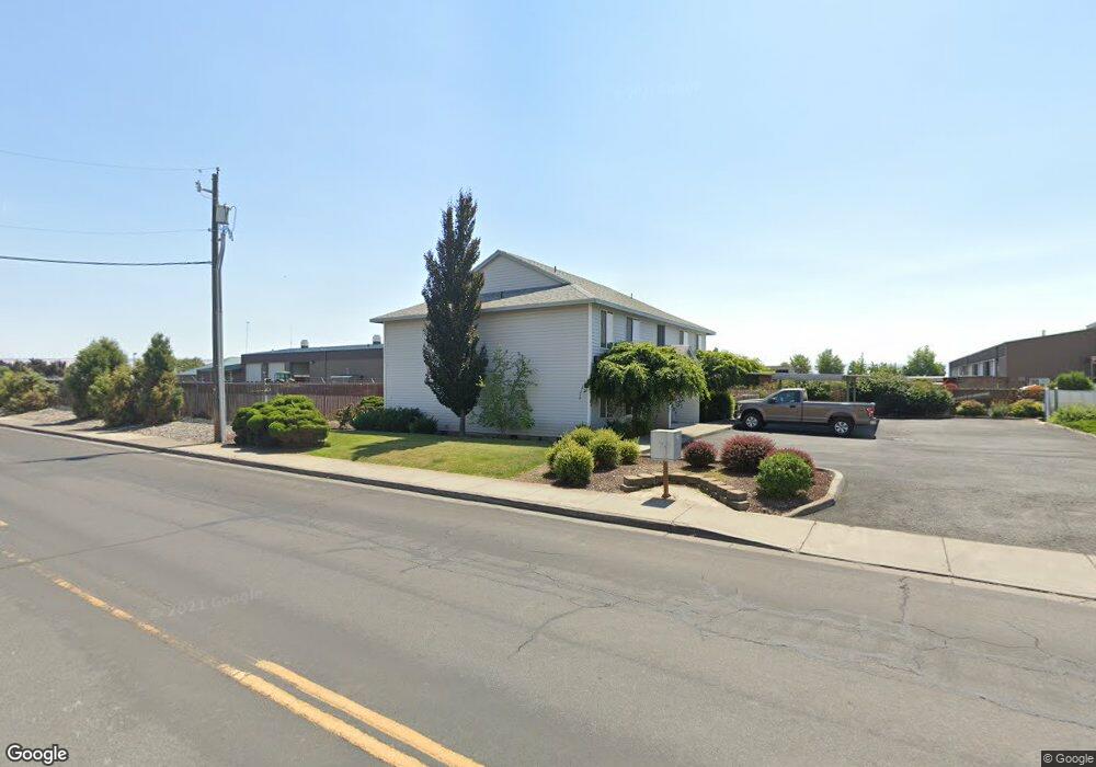 102 SW Nye Ave, Pendleton, OR 97801 - photo 1