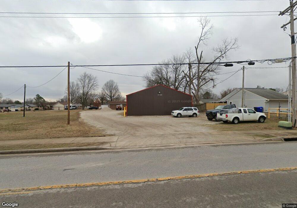 3104 W Olive St, Rogers, AR 72756 - photo 1