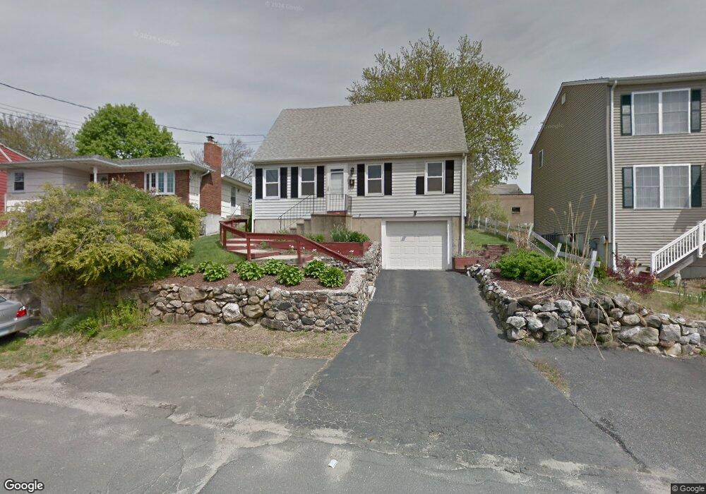 52 Macauley Ave, Waterbury, CT 06705 - photo 1