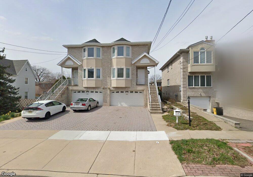 527b Orchard Ave unit B, Palisades Park, NJ 07650 - photo 1