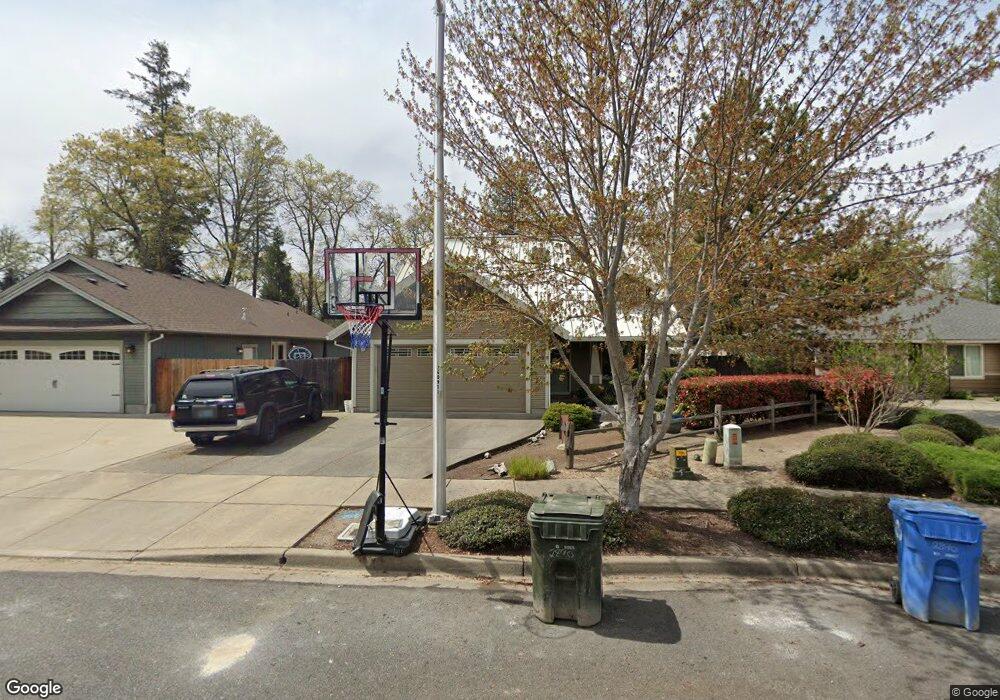 2890 SW Shimmer Ln, Grants Pass, OR 97527 - photo 1