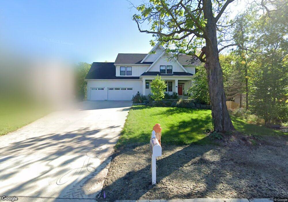 24995 Glen Rd, Excelsior, MN 55331 - photo 1