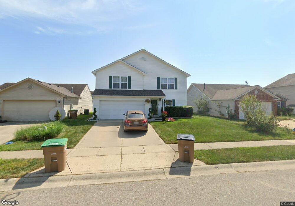 2445 Lakecrest Dr, Columbus, IN 47201 - photo 1