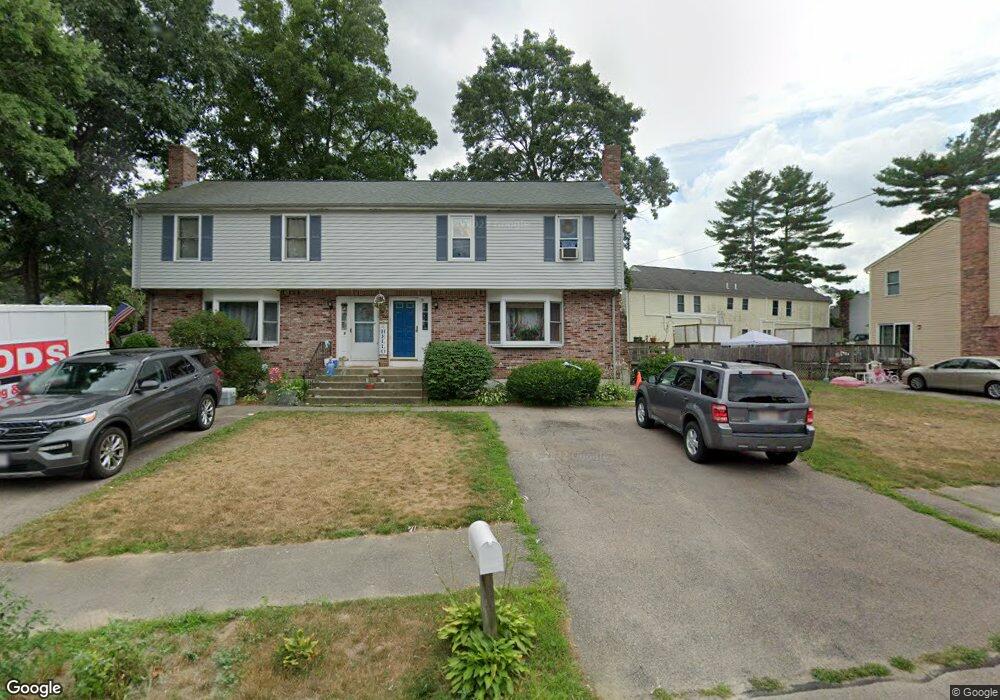 1 Oak Tree Dr unit 1B   1, Milford, MA 01757 - photo 1