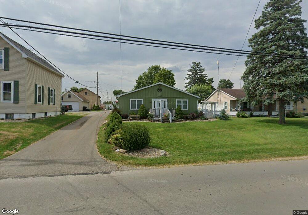 1017 Whetstone St, Bucyrus, OH 44820 - photo 1