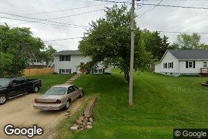 209 10th St N, Cordova, IL 61242