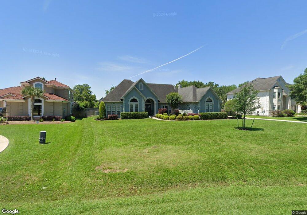 1706 Winding Way Dr, Friendswood, TX 77546 - photo 1