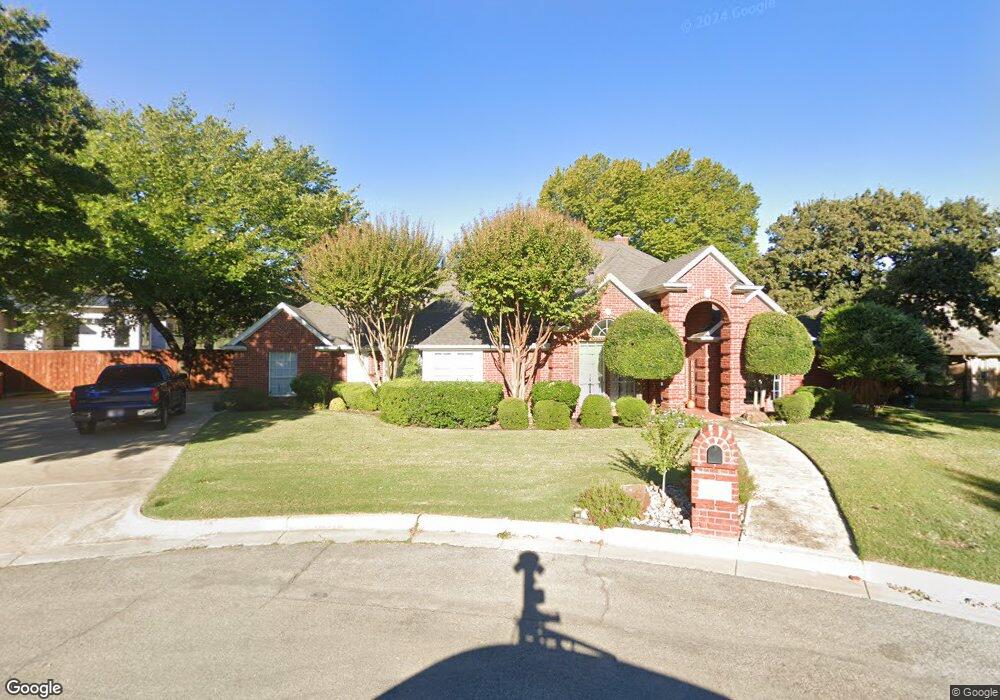 6813 N Oaks Dr, North Richland Hills, TX 76182 - photo 1