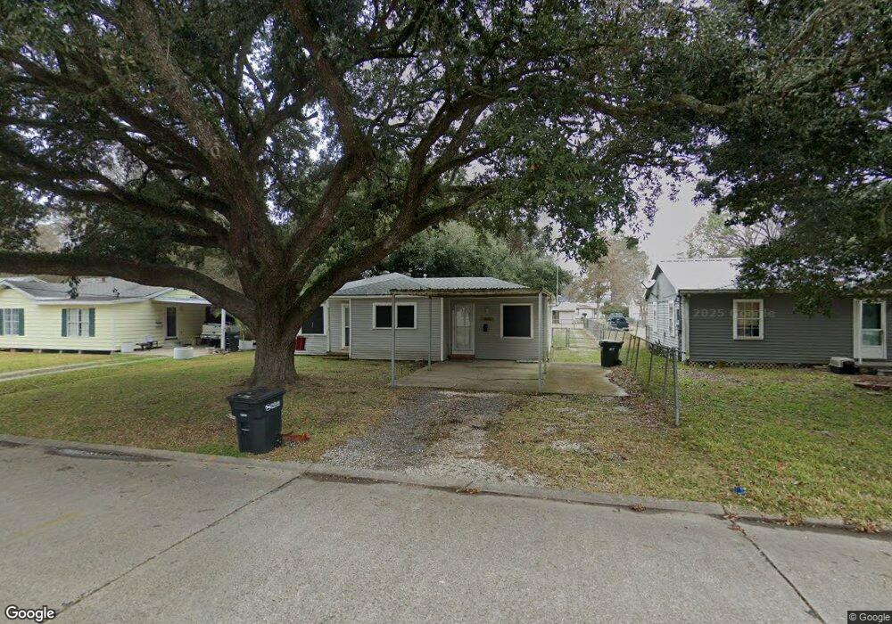 1710 Short Weeks St, New Iberia, LA 70560 - photo 1