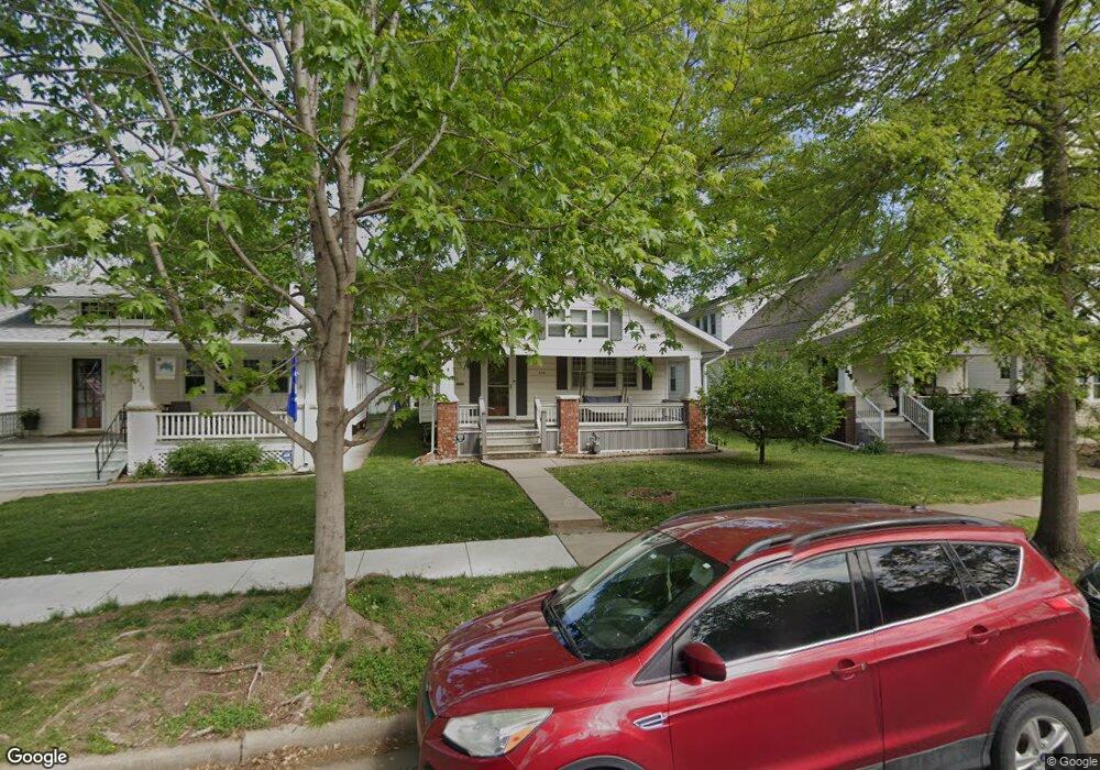 228 SW Broadmoor Ave, Topeka, KS 66606 - photo 1