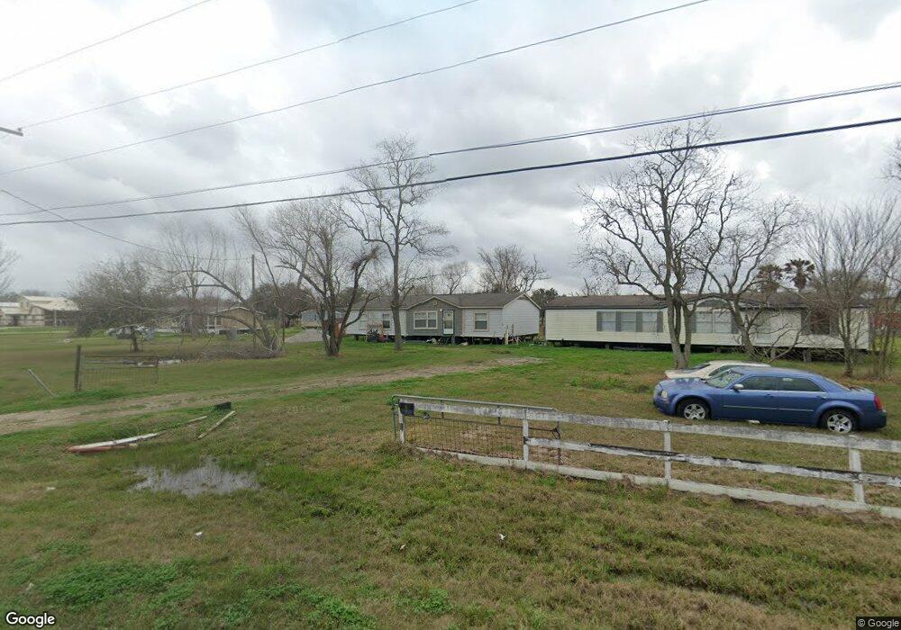 1051 County Road 695, Alvin, TX 77511 - photo 1