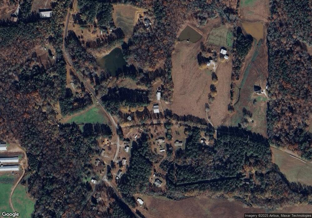 48 Lane Rd, Carrollton, GA 30117 - photo 1