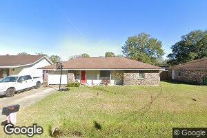 421 Ellen St, Ama, LA 70031