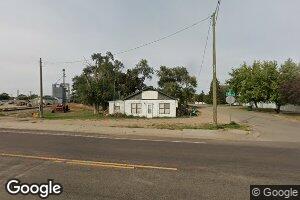 302 W 7th St, Woonsocket, SD 57385