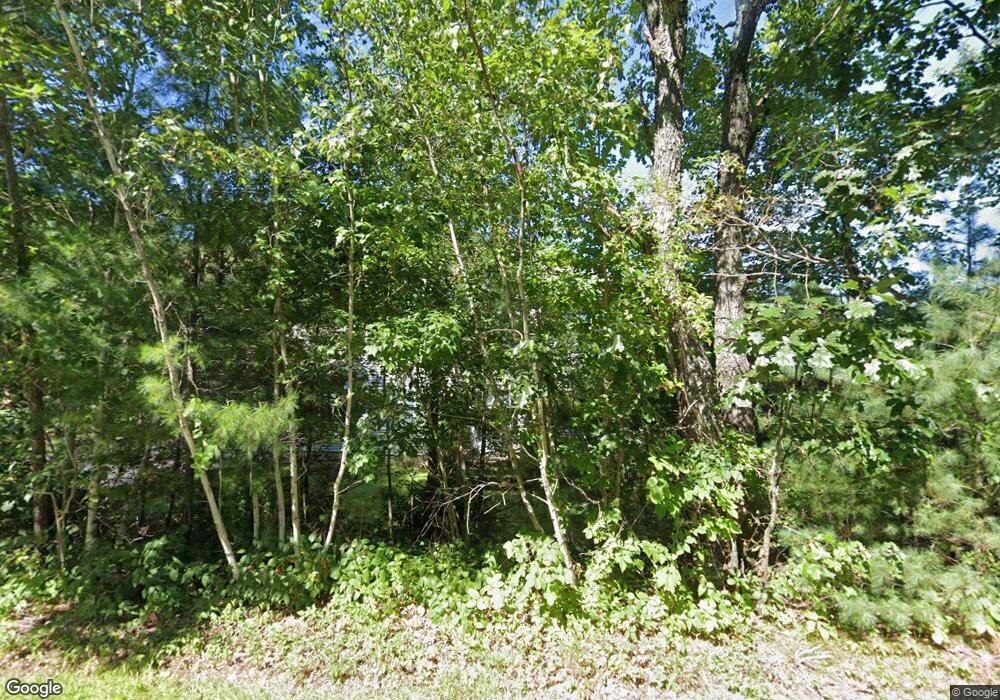 122 N Sturbrdige Rd, Charlton, MA 01508 - photo 1
