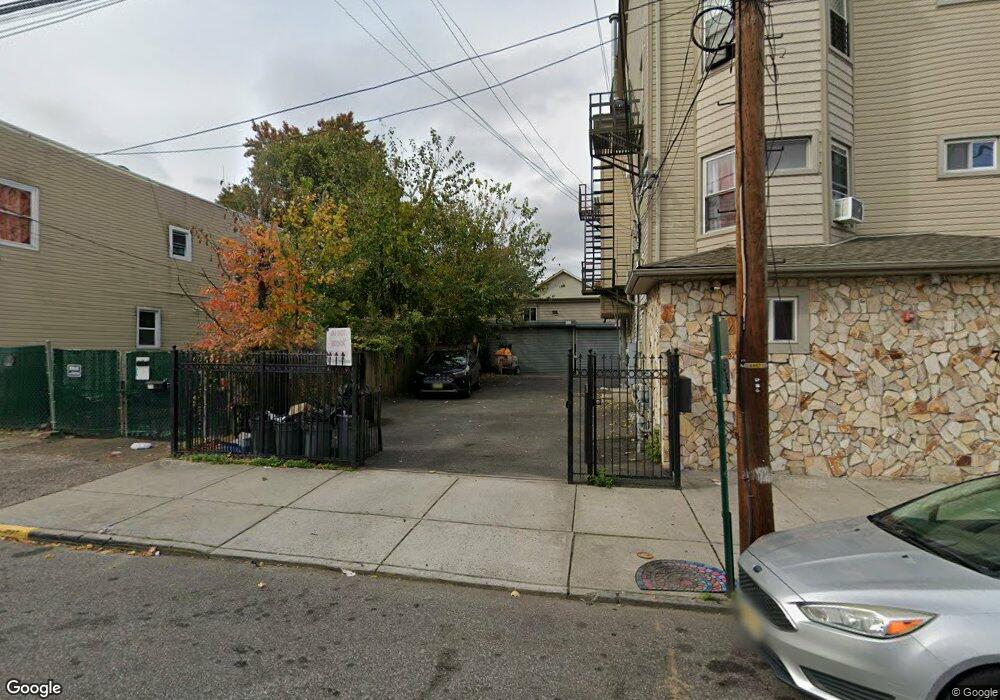 738 E 24th St, Paterson, NJ 07504 - photo 1