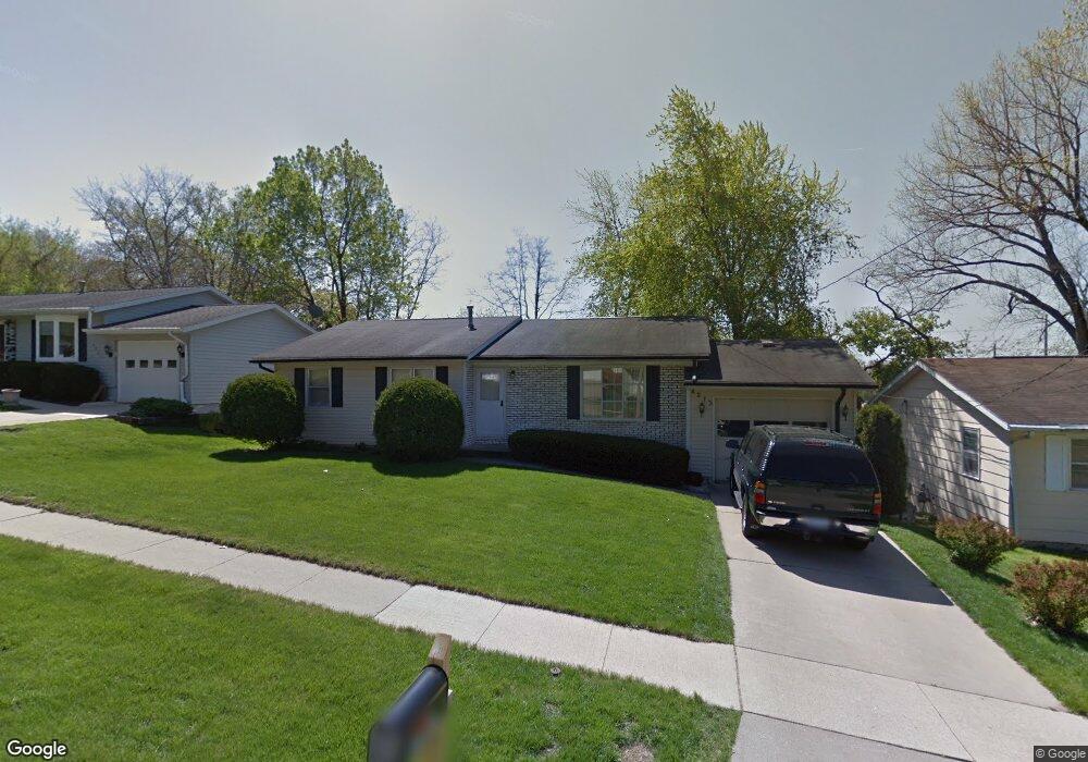 4213 Vine Ave SE, Cedar Rapids, IA 52403 - photo 1