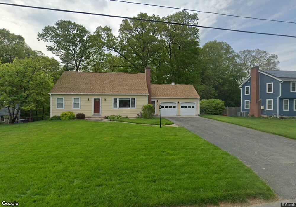 38 Squassick Rd, West Springfield, MA 01089 - photo 1