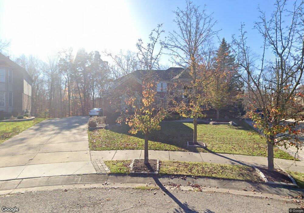 7021 Yorkshire Ct, West Bloomfield, MI 48322 - photo 1