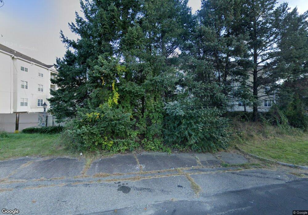 8105 Harcourt Rd unit 5, Clifton, NJ 07013 - photo 1