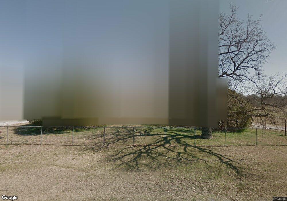 904 N Plum St, Millsap, TX 76066 - photo 1