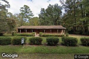 326 Oconee Ave, Bloomingdale, GA 31302