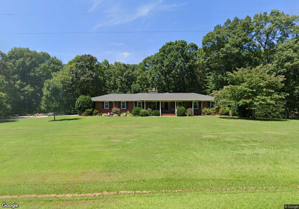 527 Childers Rd, Gaffney, SC 29340 - photo 1