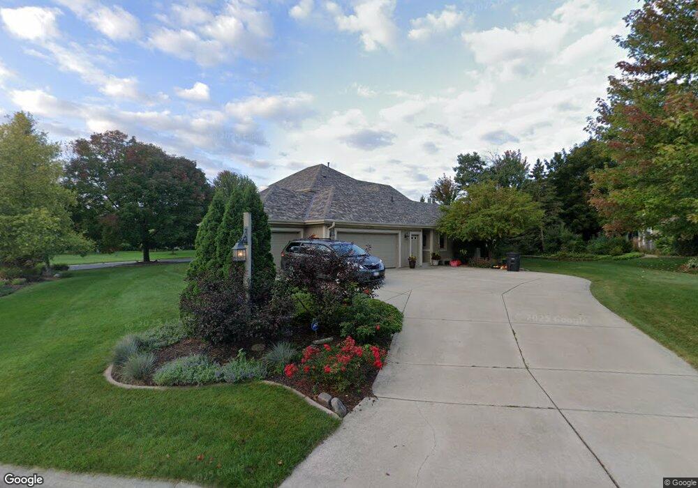 W159N7453 Pinewood Cir, Menomonee Falls, WI 53051 - photo 1