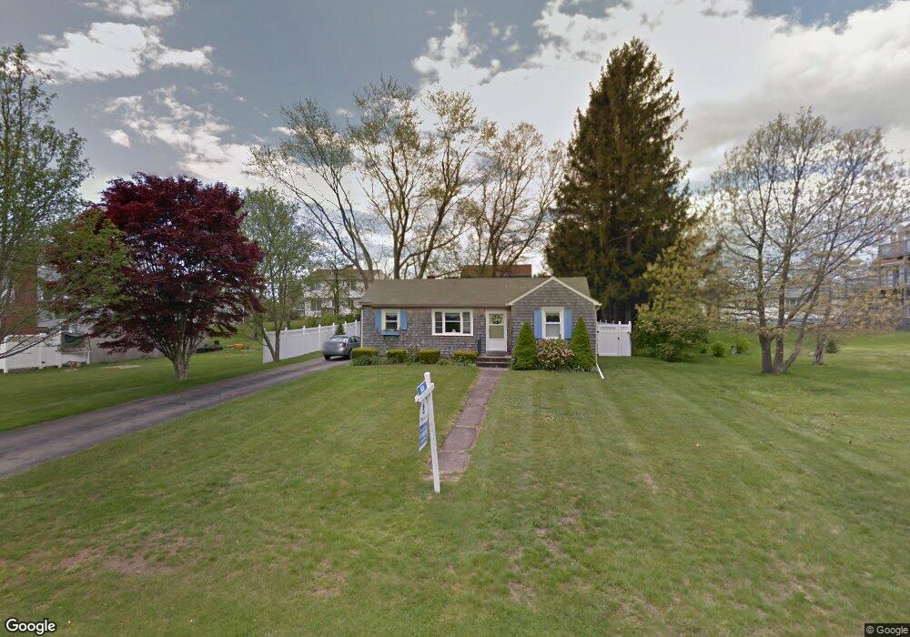 5 E Fairway Ave, Westerly, RI 02891 - photo 1