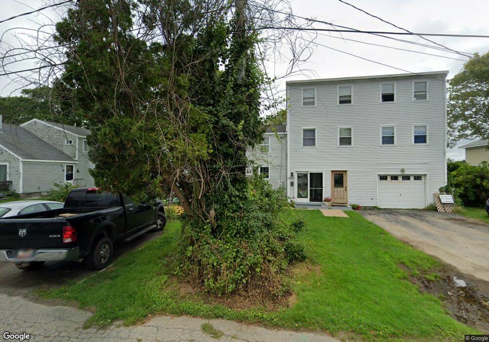 29 N Tibbetts Ave, Wells, ME 04090 - photo 1