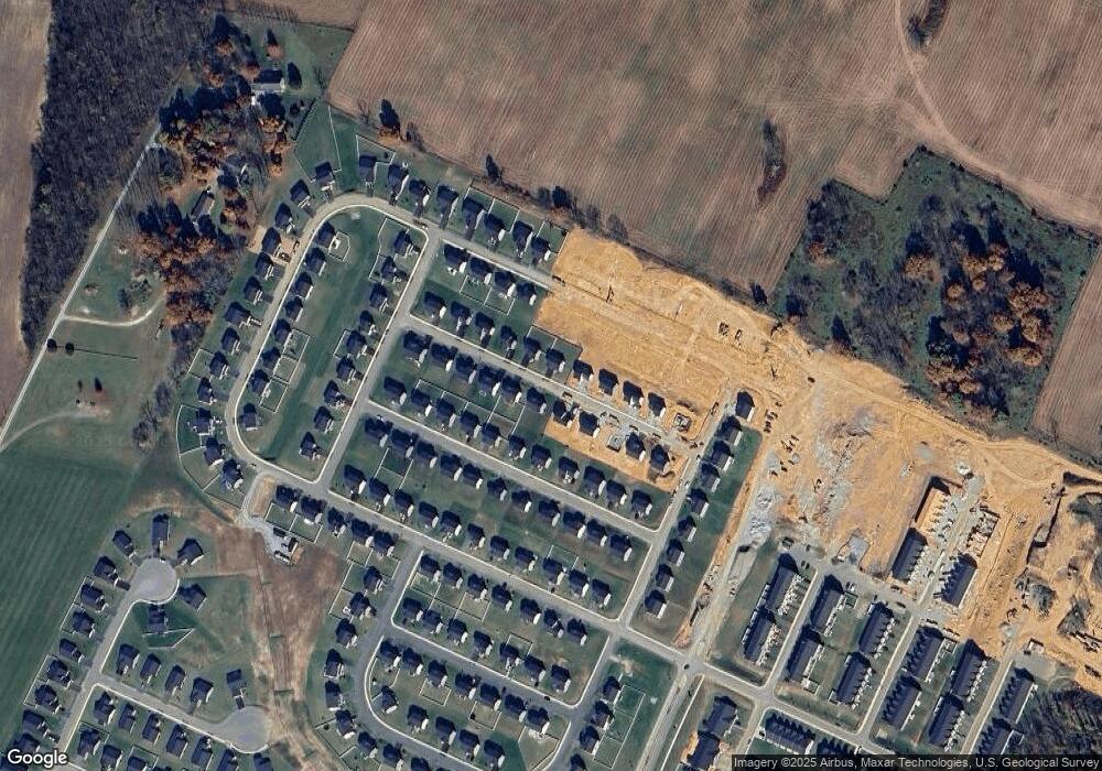 3555 Distant View Dr, Hedgesville, WV 25427 - photo 1