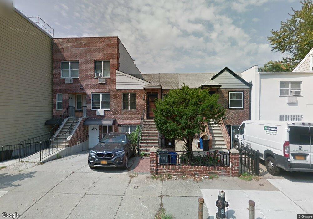 2322 Sound St, Astoria, NY 11105 - photo 1