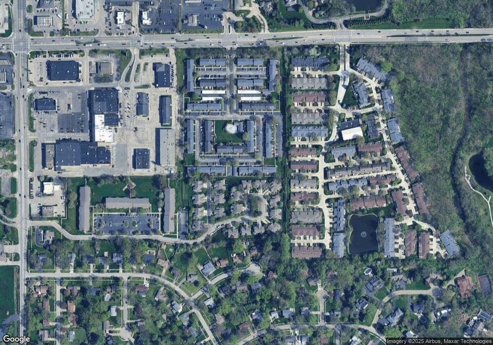 1127 Canterbury Square S, Indianapolis, IN 46260 - photo 1