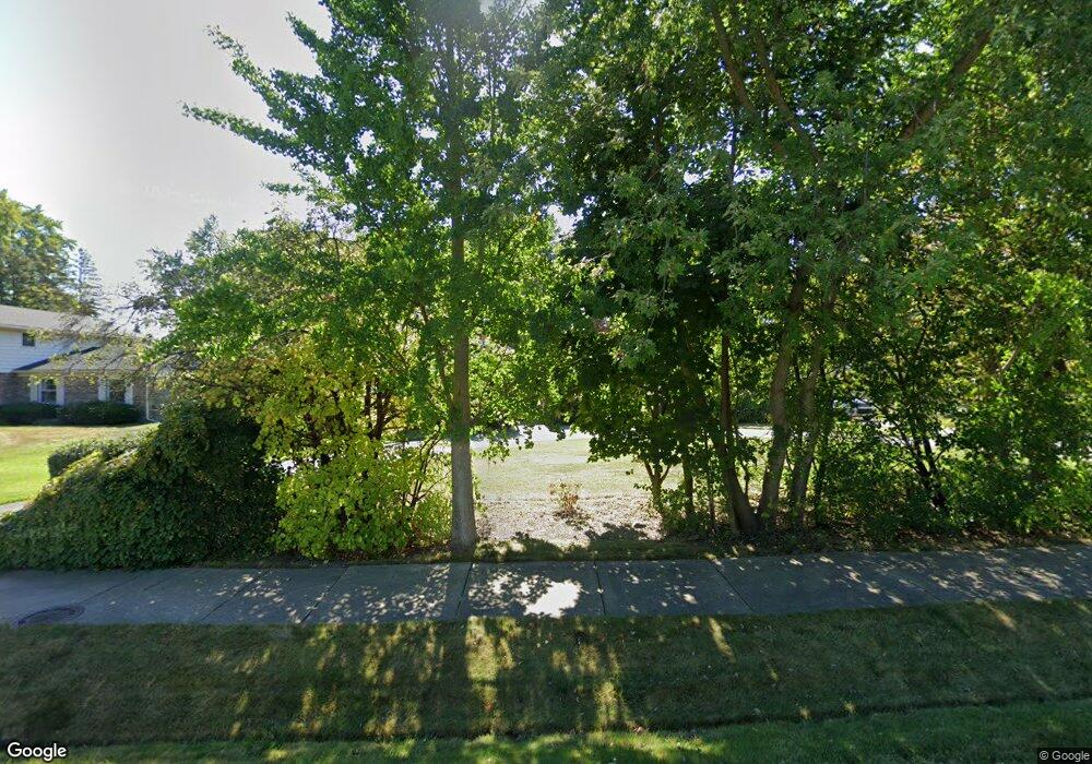 3721 Quarton Rd, Bloomfield Hills, MI 48302 - photo 1