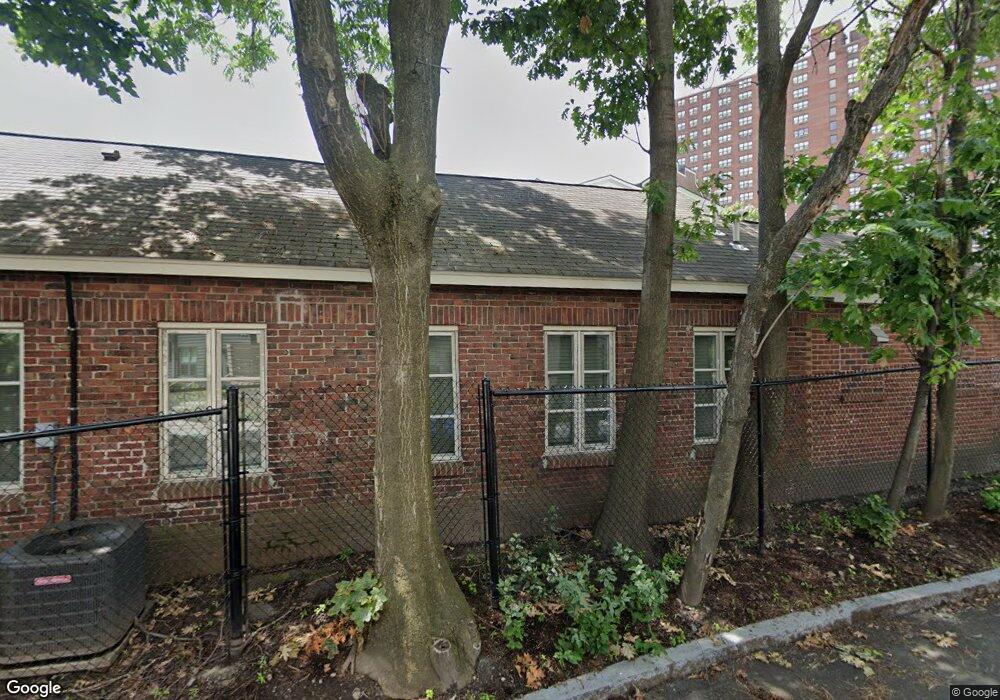 320 Rindge Ave unit 105, Cambridge, MA 02140 - photo 1