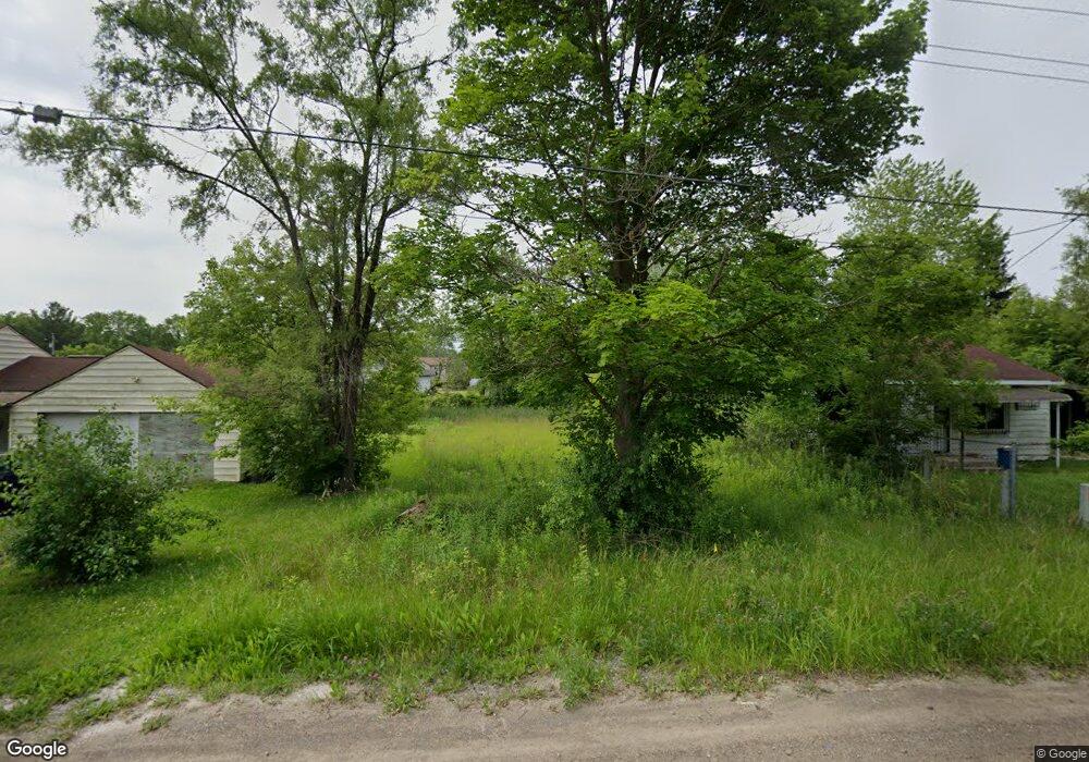 1132 E Harvard Ave, Flint, MI 48505 - photo 1