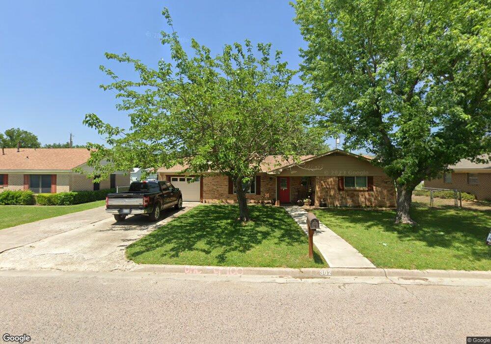 302 Texoma Dr, Whitesboro, TX 76273 - photo 1