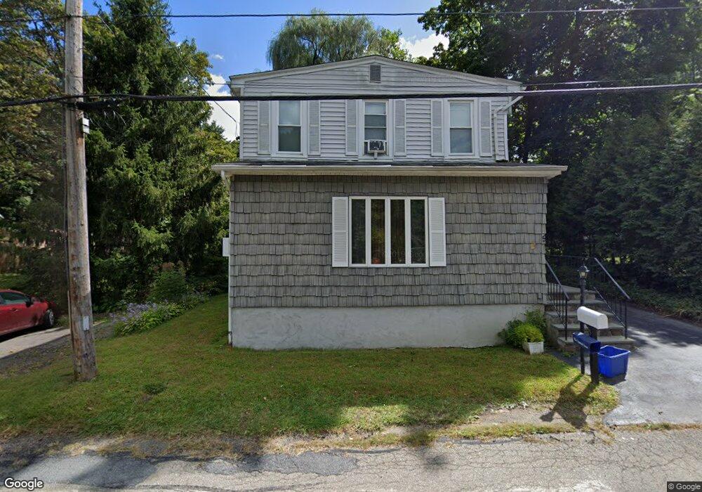 5 Crugers Station Rd, Croton On Hudson, NY 10520 - photo 1